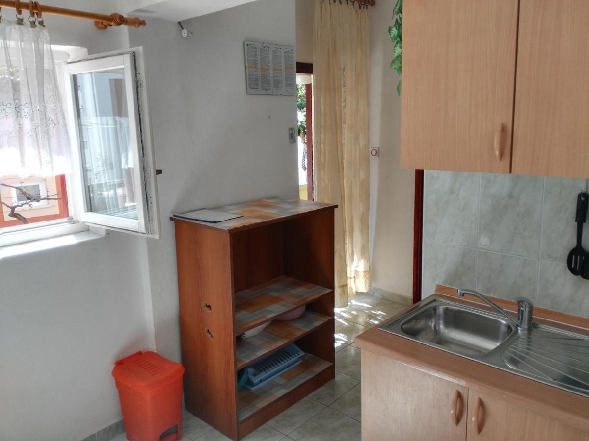 Apartmani Karuza Novalja Exterior foto